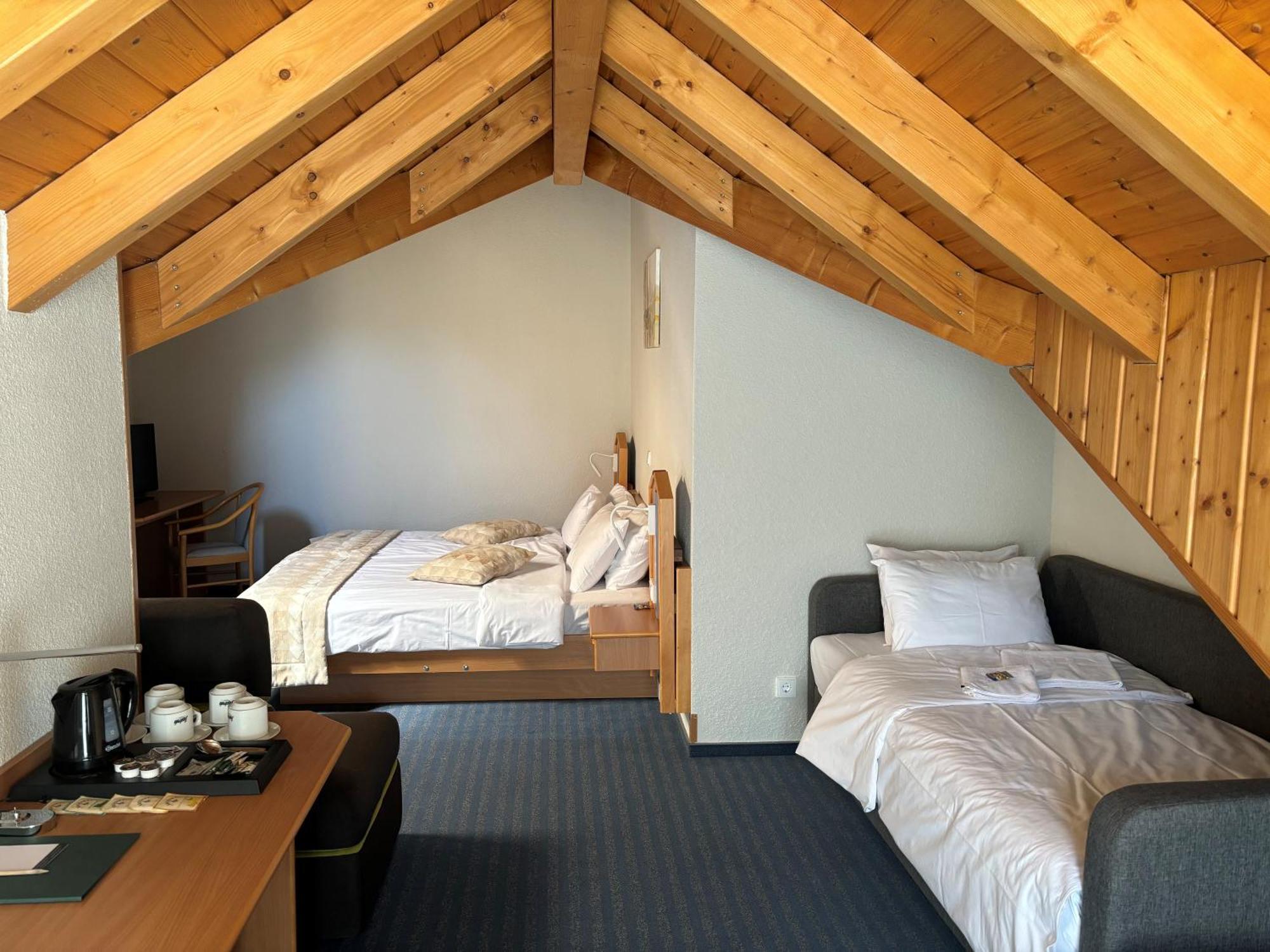 Hotel Bessunger Forst Rossdorf  Экстерьер фото